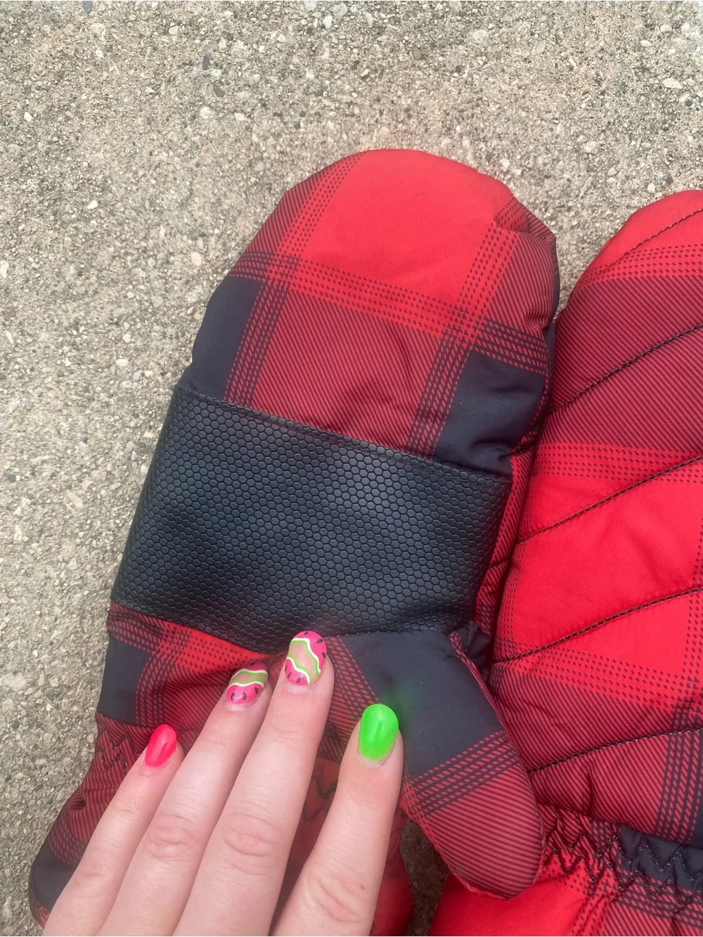 Old Navy Red and Black Plaid Mittens
